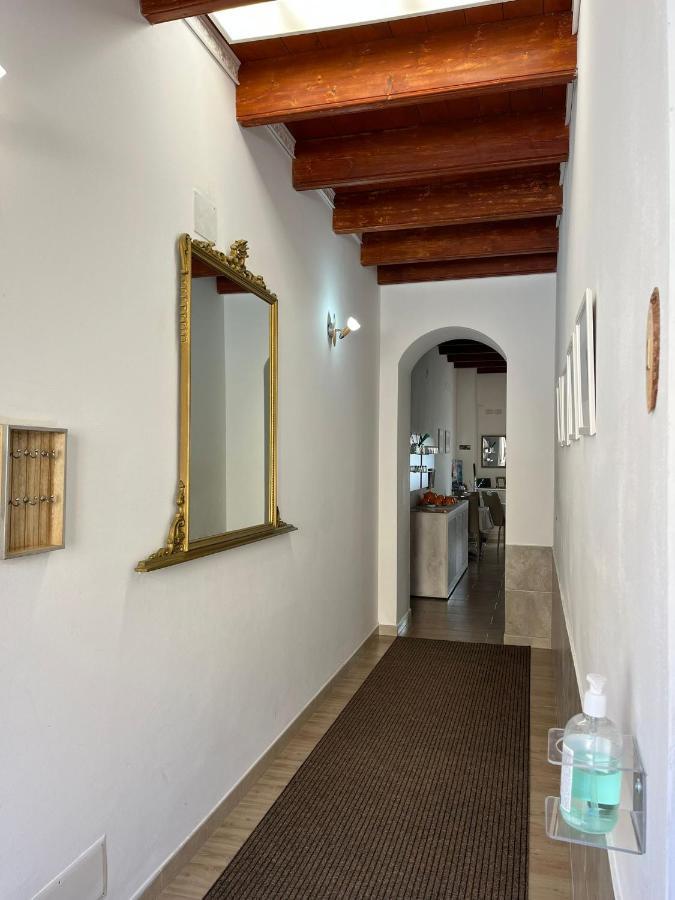Affittacamere Vicino Al Porto Porto Torres Bagian luar foto