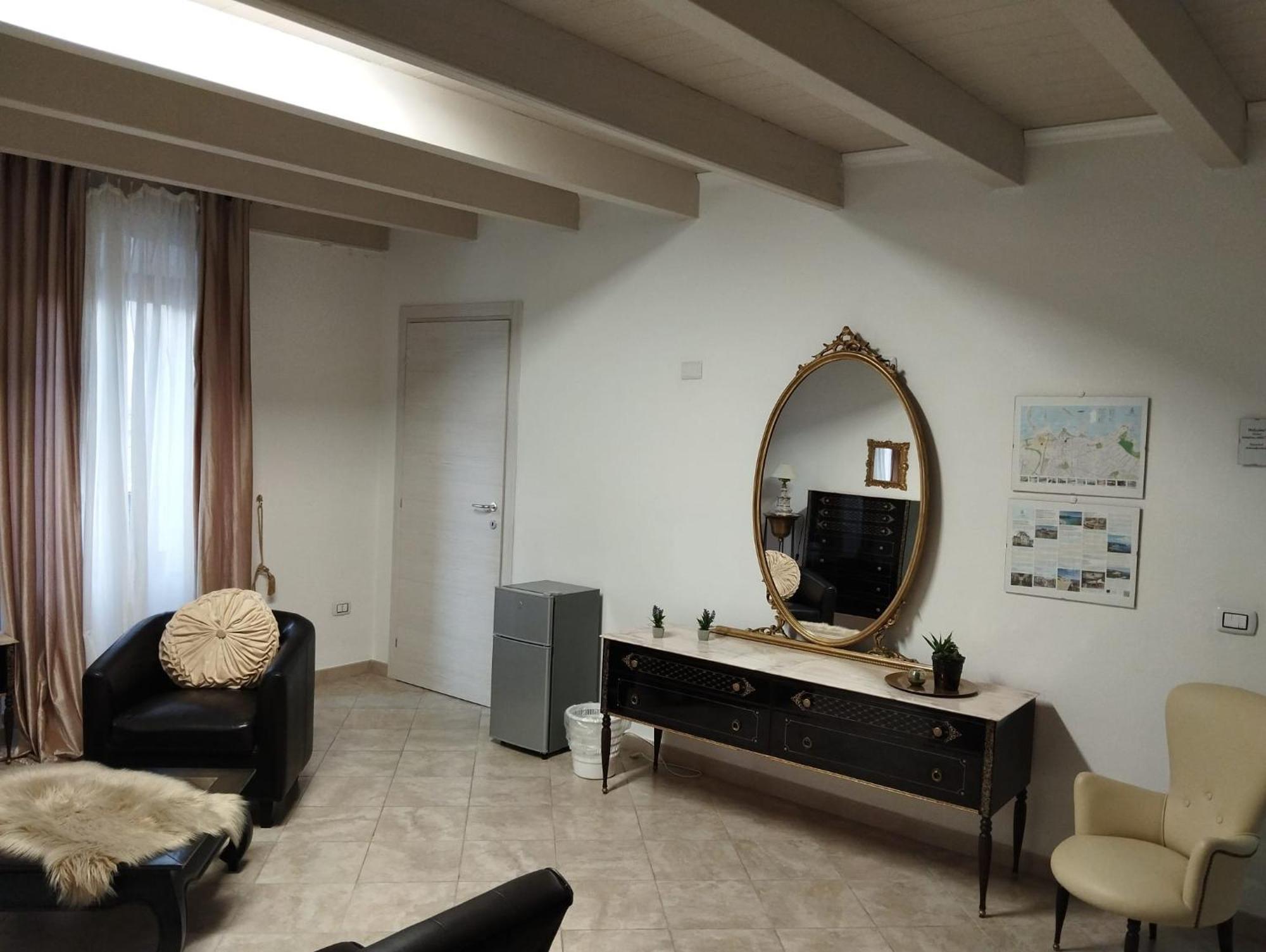 Affittacamere Vicino Al Porto Porto Torres Bagian luar foto